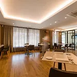 阿文尼达酒店