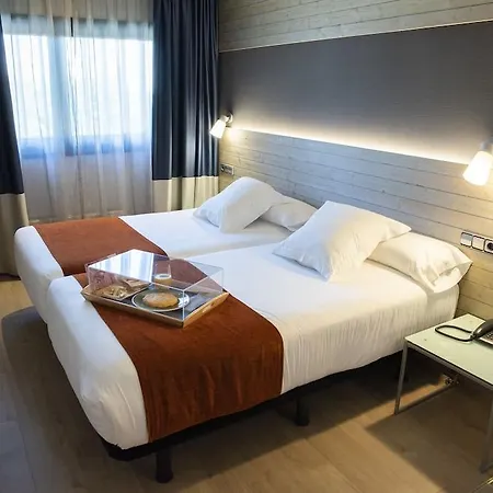 Avenida Otel 3*