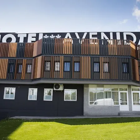 Hotell Avenida 3*