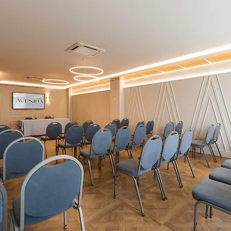 Avenida Hotel