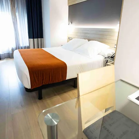 Hotel Avenida 3*