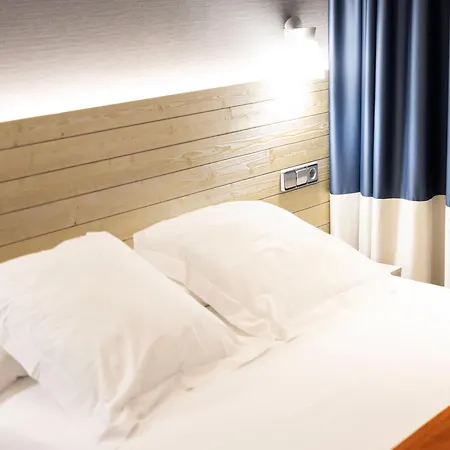 Avenida Hotel