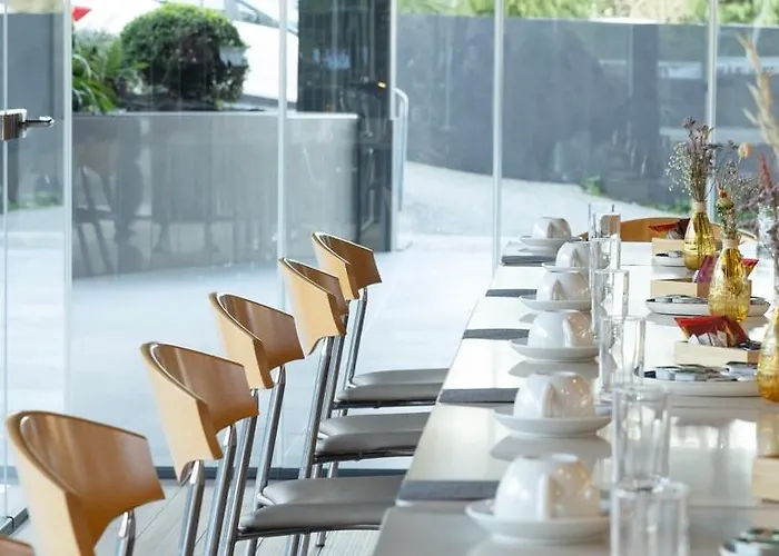 Avenida Hotel La Coruña